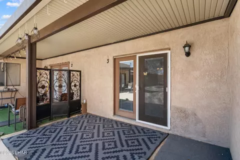 2672 Jamaica Blvd S #3, Lake Havasu City, AZ 86406