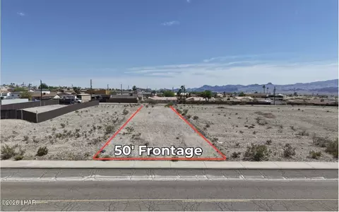 2518 N Kiowa Blvd N, Lake Havasu City, AZ 86403