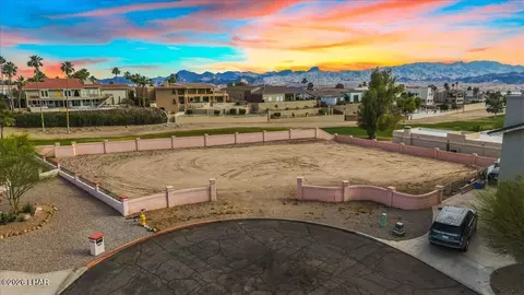 585 Player Ln, Lake Havasu City, AZ 86406
