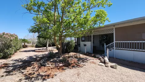 Exterior - 49515 Ruby Ave, Quartzsite, AZ 85346 photo 7 of 13