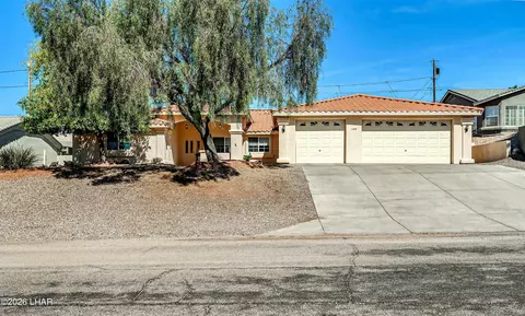 949 Eager Dr, Lake Havasu City, AZ 86406