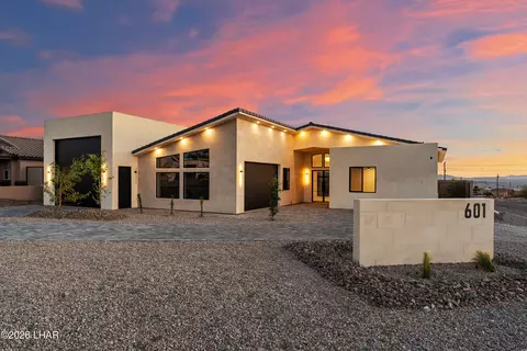 601 Aquamarine Dr, Lake Havasu City, AZ 86406
