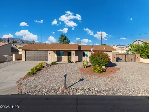 1480 Blackfoot Ln N, Lake Havasu City, AZ 86406