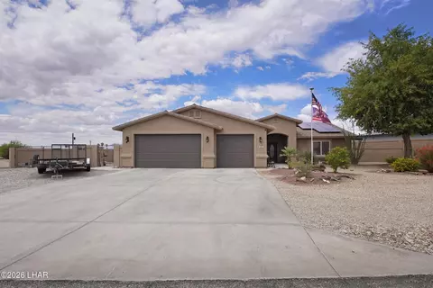 2811 Inca Dr, Lake Havasu City, AZ 86406