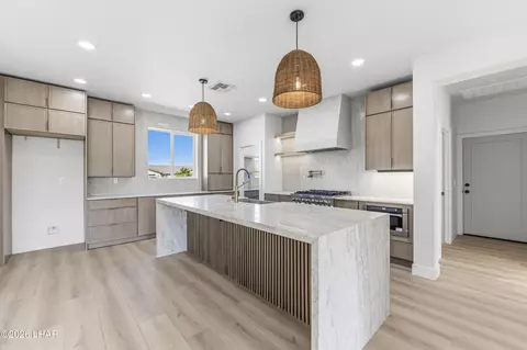2250 Eastern St, Kingman, AZ 86401
