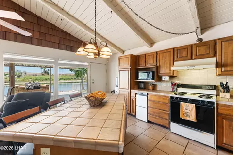 Kitchen - 256 E Riverfront Dr, Parker, AZ 85344 photo 5 of 7