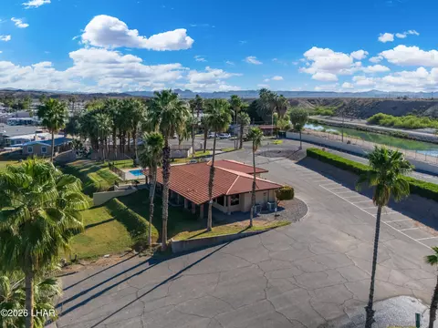 View/Area - 256 E Riverfront Dr, Parker, AZ 85344 photo 14 of 15