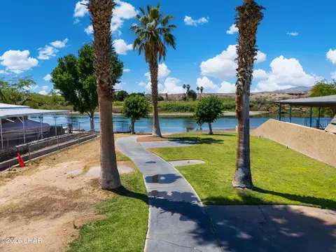 View/Area - 256 E Riverfront Dr, Parker, AZ 85344 photo 8 of 15