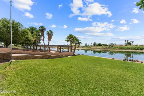 View/Area - 256 E Riverfront Dr, Parker, AZ 85344 photo 5 of 15