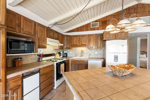 Kitchen - 256 E Riverfront Dr, Parker, AZ 85344 photo 4 of 7