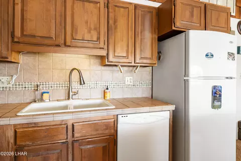 Kitchen - 256 E Riverfront Dr, Parker, AZ 85344 photo 7 of 7