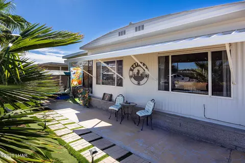 3041 Erwin Ln, Lake Havasu City, AZ 86404