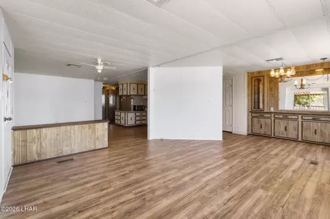 Living - 2650 E Lass Ave, Kingman, AZ 86409 photo 2 of 4
