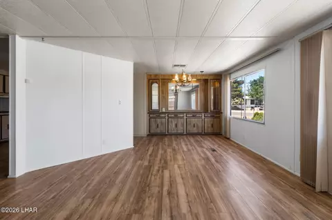 Living - 2650 E Lass Ave, Kingman, AZ 86409 photo 3 of 4
