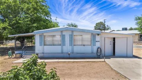 Exterior - 2650 E Lass Ave, Kingman, AZ 86409 photo 7 of 10