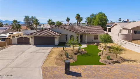 2781 Indian Pipe Dr, Lake Havasu City, AZ 86406