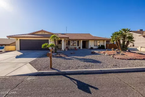 680 Apache Dr, Lake Havasu City, AZ 86406