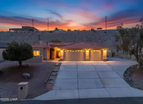 2941 Amigo Dr, Lake Havasu City, AZ 86404