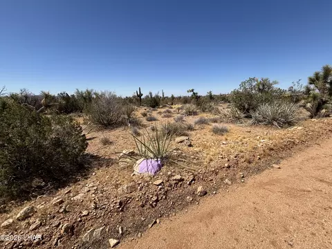 00 Hillside Dr, Yucca, AZ 86438