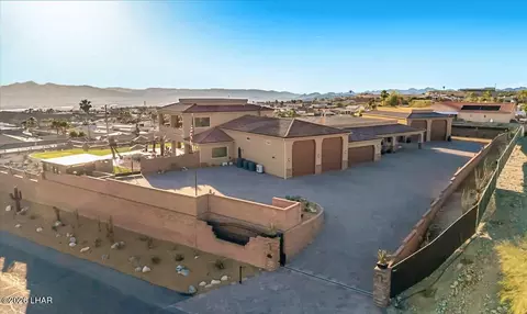 3951 Powderhorn Dr, Lake Havasu City, AZ 86404