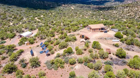 11030 S Quarter Horse Rd, Wikieup, AZ 85360