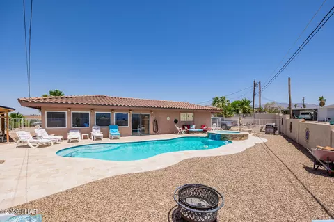 2130 Wallapai Dr, Lake Havasu City, AZ 86403