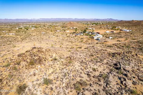 3100 W Mazatzal Dr, Golden Valley, AZ 86413