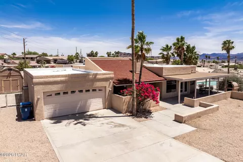 713 Apache Dr, Lake Havasu City, AZ 86406