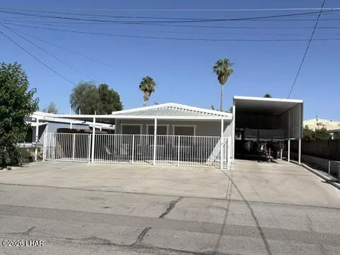 239 E Riverfront Dr #305, Parker, AZ 85344