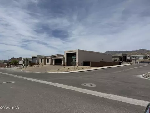 6335 Avienda De Las Colinas, Lake Havasu City, AZ 86406