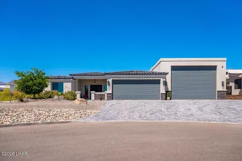 6531 Calle De Los Arroyos, Lake Havasu City, AZ 86406