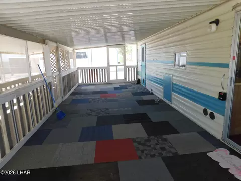 Exterior - 691 W Comanche Dr, Quartzsite, AZ 85346 photo 6 of 7
