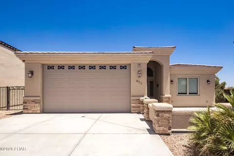677 Grand Island Cir, Lake Havasu City, AZ 86403