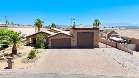 2790 Widgeon Ln, Lake Havasu City, AZ 86403