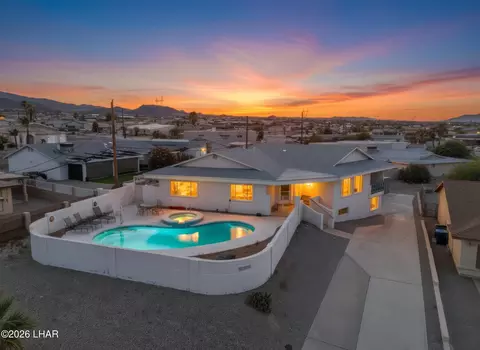 3500 Thunderhawk Dr, Lake Havasu City, AZ 86406