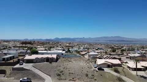 3600 Desert Garden Dr, Lake Havasu City, AZ 86404