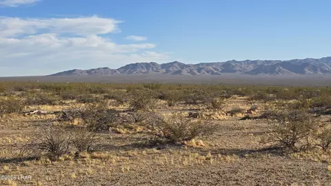 123-08 S 006 S Gene Autry Rd, Yucca, AZ 86438