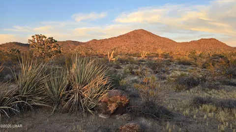 121-16 E 003 E Octotillo Dr, Yucca, AZ 86438