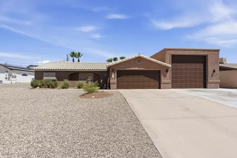 2376 Catamaran Dr, Lake Havasu City, AZ 86404