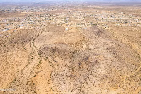 0 S Tooman Rd, Golden Valley, AZ 86413