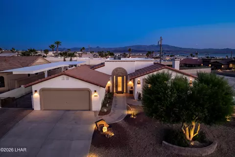 1810 Sentinel Dr, Lake Havasu City, AZ 86404