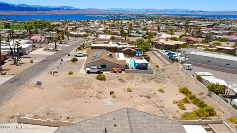 2141 Rover Dr, Lake Havasu City, AZ 86403