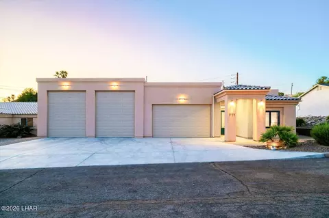 3125 Maverick Dr, Lake Havasu City, AZ 86404