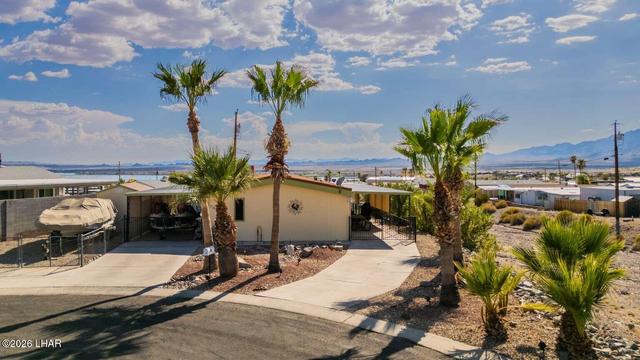 3040 N Lake Cir, Lake Havasu City, AZ 86404