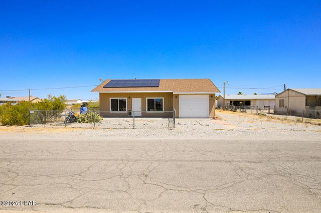 5313 El Mirage Dr, Topock, AZ 86436