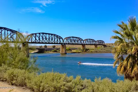 View/Area - 480 E Riverfront Dr, Parker, AZ 85344 photo 9 of 13