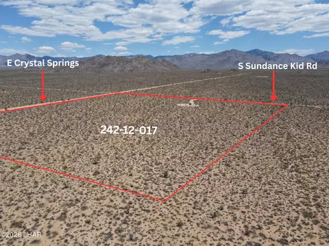 242-12 E 017 E Crystal Springs Dr, Yucca, AZ 86438