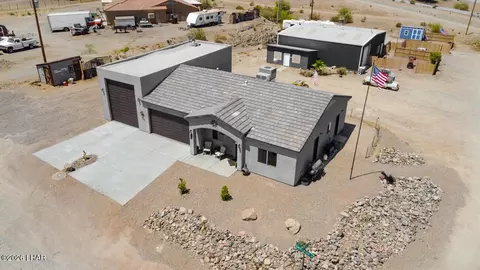 7703 N Sierra Vista Dr, Lake Havasu City, AZ 86404