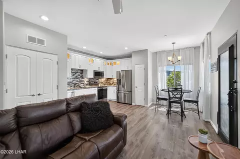 490 N Lake Havasu Ave N #A, Lake Havasu City, AZ 86403