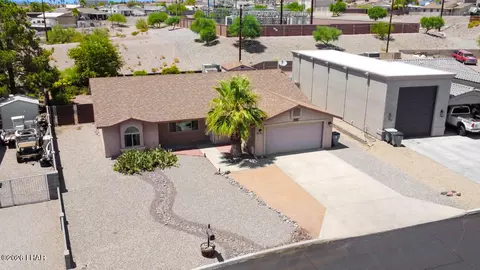 3715 Clearwater Dr, Lake Havasu City, AZ 86406